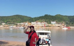 欧亚精品卡一卡二卡三7174